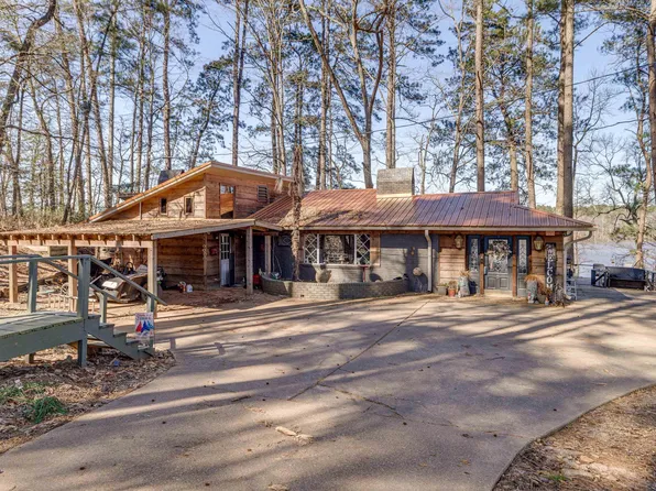 781 Scotts Hideaway Rd, Farmerville, LA 71241