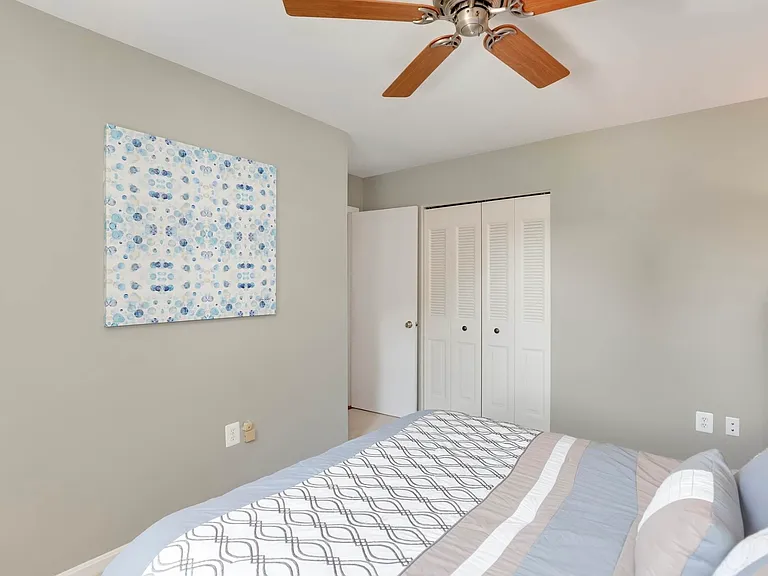 9765 High Water Ct — Photo 8