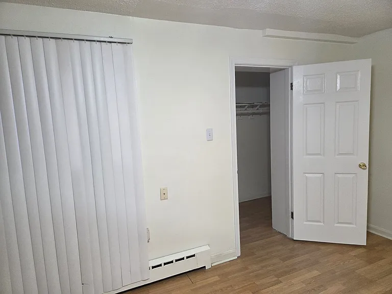 625 Houston Ave #1 — Photo 8