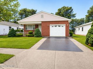 21 Guadalajara Drive, Toms River, NJ 08757