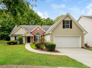 4085 Waters End Ln, Snellville, GA 30039