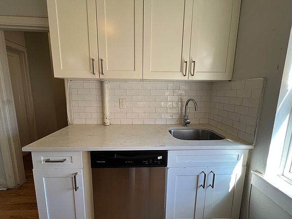 3rd image of 2729 John F Kennedy Blvd #24E