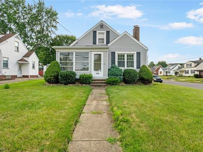 1203 Raff Rd SW, Canton, OH, 44710