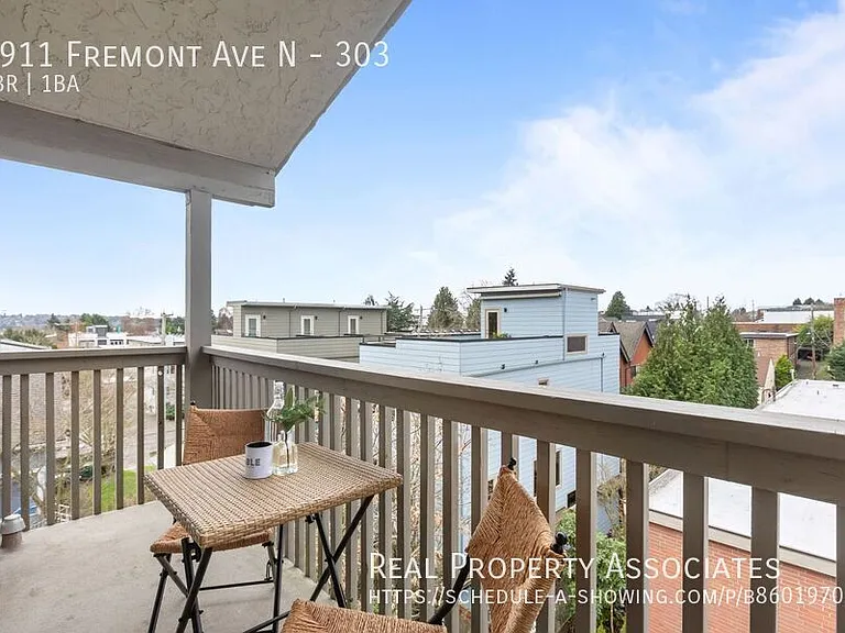 4911 Fremont Ave N #303 — Photo 21