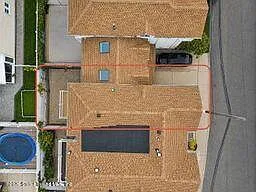 18 Lucy Loop — Photo 44