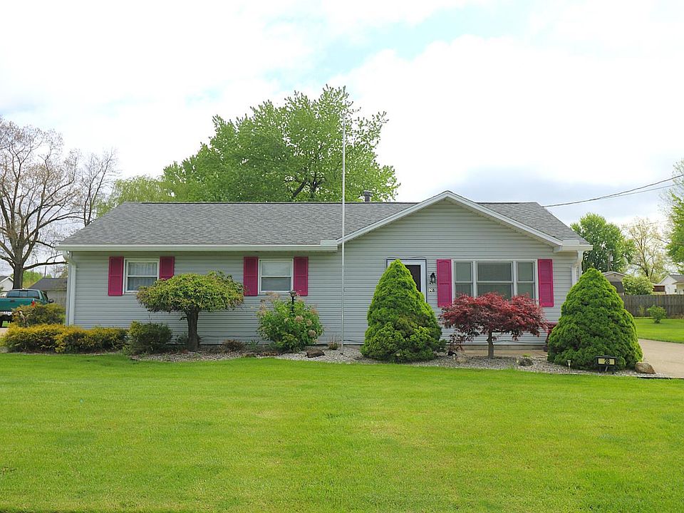 1st image of 28 Valley Park Dr