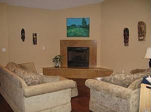 2nd image of 25 El Camino Dr