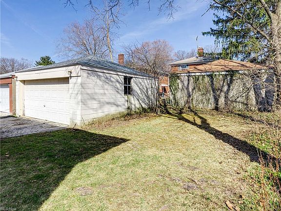 4th image of 1751 Liberty Dr
