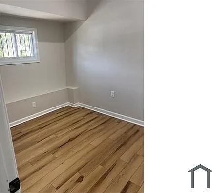 229 N Curley St — Photo 2