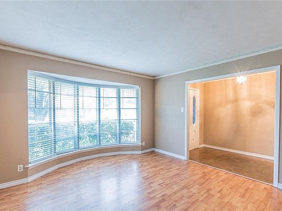 2nd image of 3209 Anthony Dr