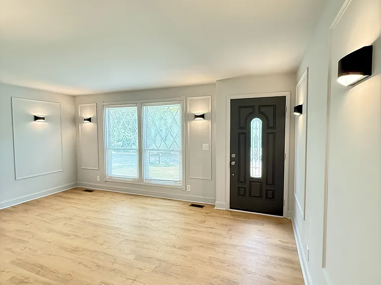 207 Blue Ridge Dr — Photo 5