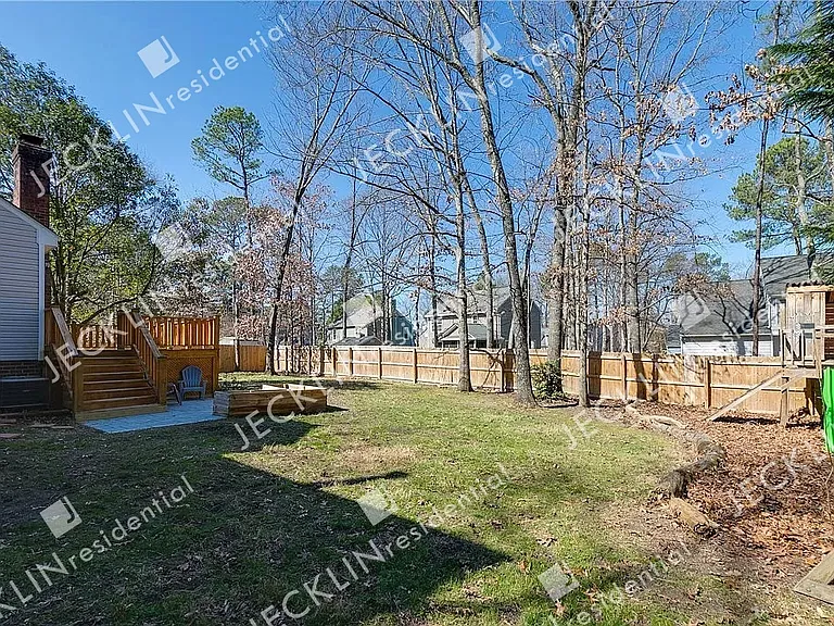 4670 Rollingwood Ln — Photo 48