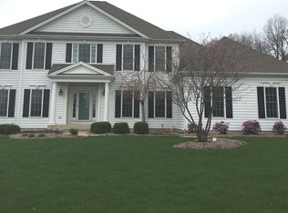 24820 N Wildberry Bnd, Cary, IL 60013