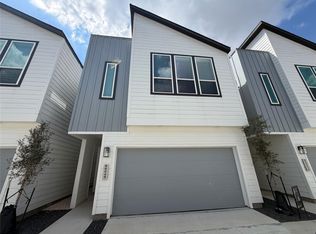 6049 Cebra St, Houston, TX 77091