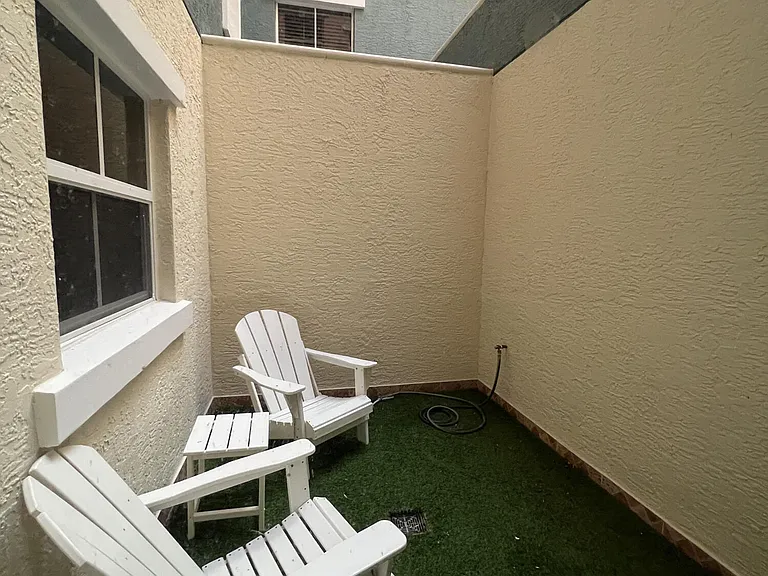 2051 SE 3rd St #Townhouse 3 — Photo 5