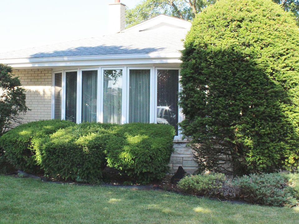 1st image of 10437 Linder Ave