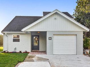 38 Tara Lakes Dr E, Boynton Beach, FL 33436