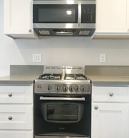 451 Ivy St #B — Photo 4