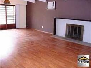 7640 Lindley Ave, Reseda, CA 91335