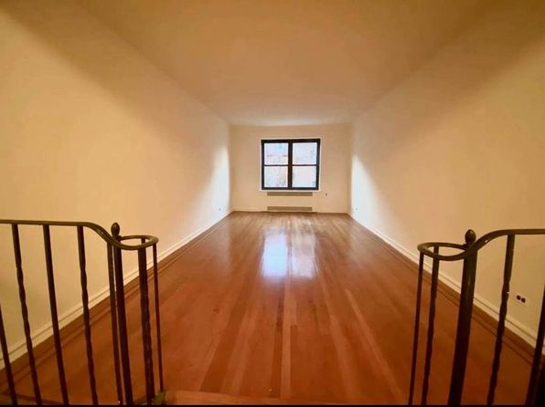 10420 68th Dr APT A1