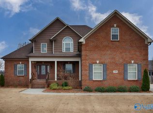 14984 Old Banford St, Athens, AL 35613