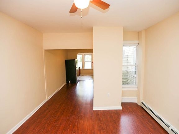 4th image of 1209 Chestnut Ave