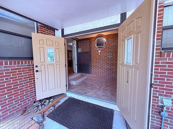 4th image of 1408 LAMANTO Avenue E