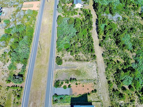 5th image of 1376 E Ocean Shores Boulevard SW