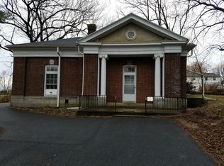 637 S College St, Carlisle, PA 17013