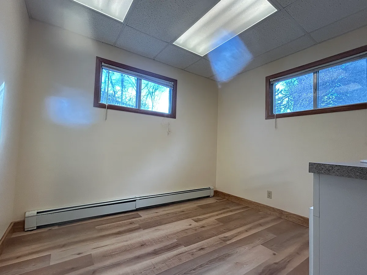 Building Photo - 225 Minnesota Ave #M