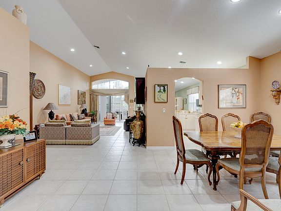 3rd image of 10422 Copper Lake Drive