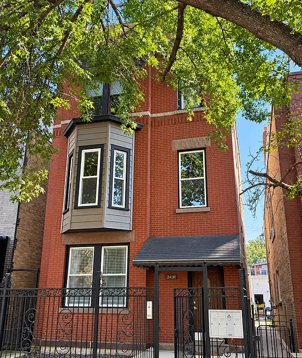 2631 W Superior St #1