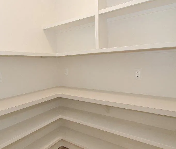 3871 S Eckert Rd — Photo 11