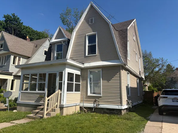 863 Martin Luther King Jr St SE #2, Grand Rapids, MI 49507