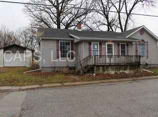 302 W Alyea St, Hebron, IN 46341