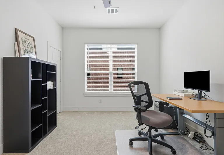 2817 Stanley Ave #1 — Photo 26