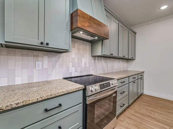 3616 Grandview Dr, San Angelo, TX 76904