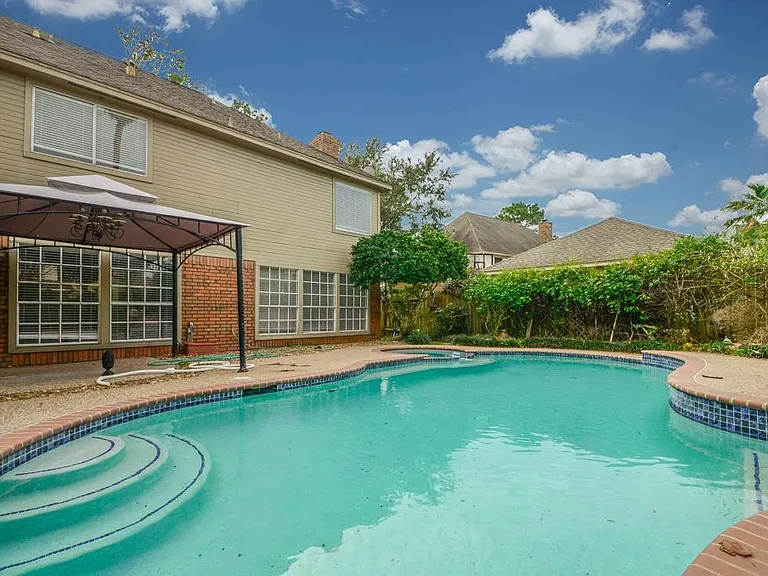 24706 Mather Dr — Photo 28