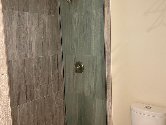 5th image of 3312 Caminito Eastbluff Unit 127