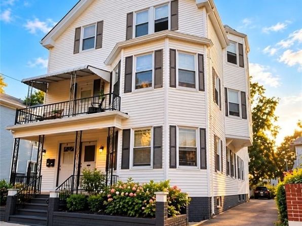 11 Deborah St #2