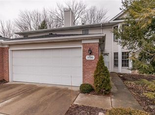 19386 Bradford Ct, Strongsville, OH 44136
