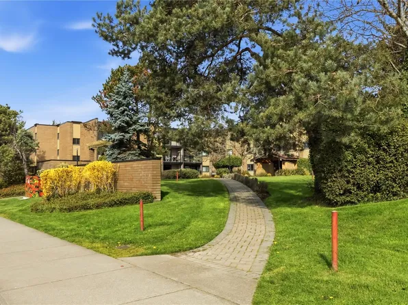 1870 McKenzie Ave #224, Saanich, BC V8N 4X3