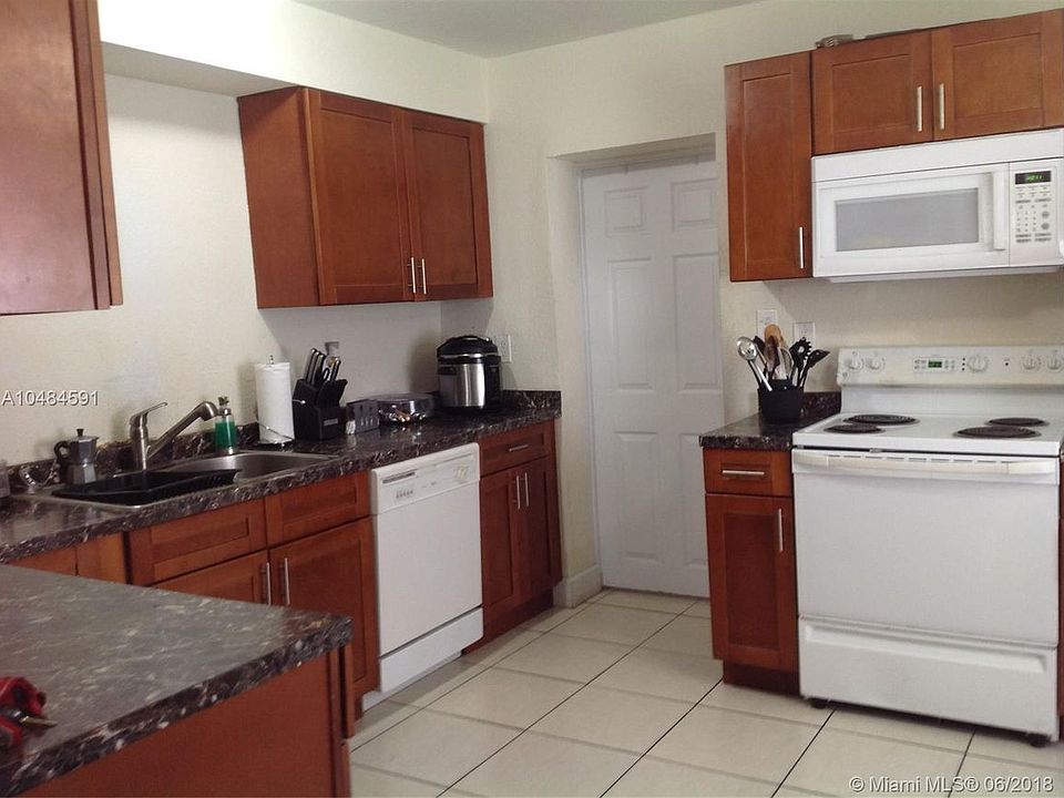 1st image of 3830 NW 166th St