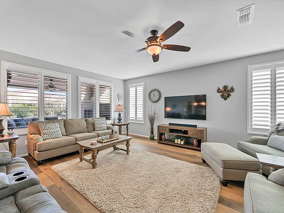 3rd image of 7078 W Willow Way