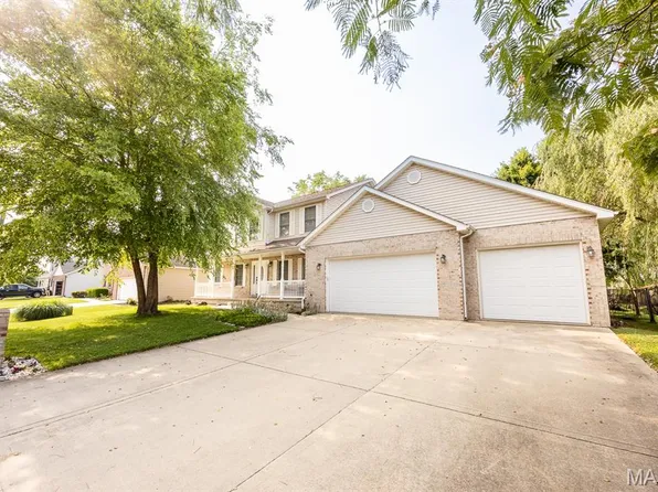 1241 Antique Ln, Mascoutah, IL 62258