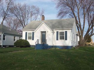 2103 Warren St, Davenport, IA 52804