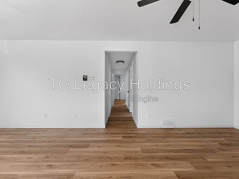 729 Ridgeway Ave — Photo 7