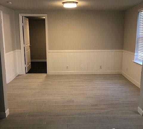 5th image of 908 Sunset Dr