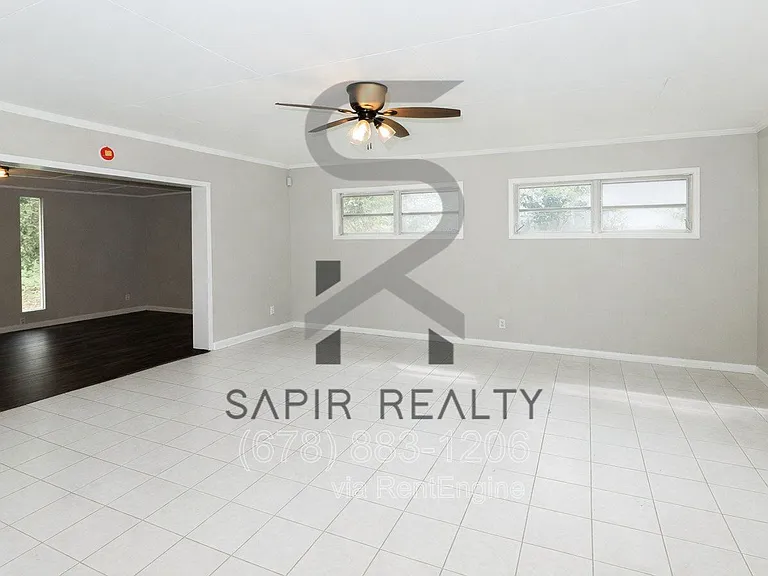 639 Skipper Dr NW — Photo 5