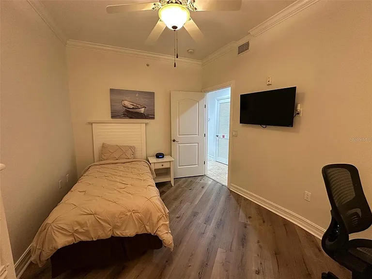 13941 Clubhouse Dr #315 — Photo 19